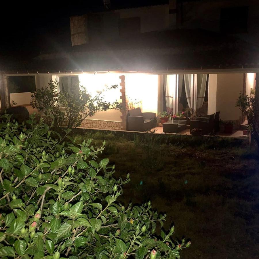 Villa Renzo E Lucia Sant Isidoro  Kültér fotó