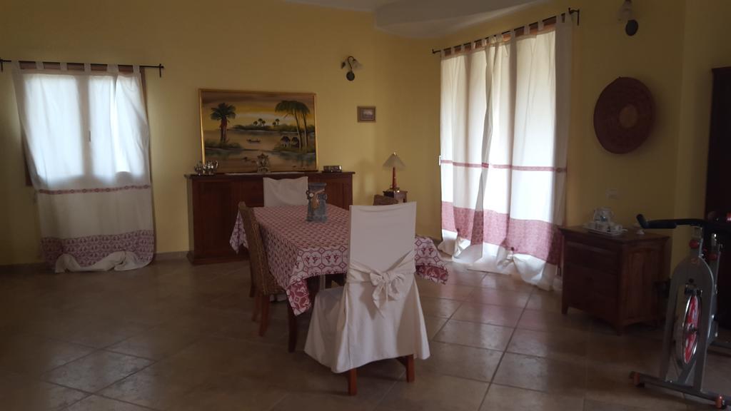 Villa Renzo E Lucia Sant Isidoro  Kültér fotó