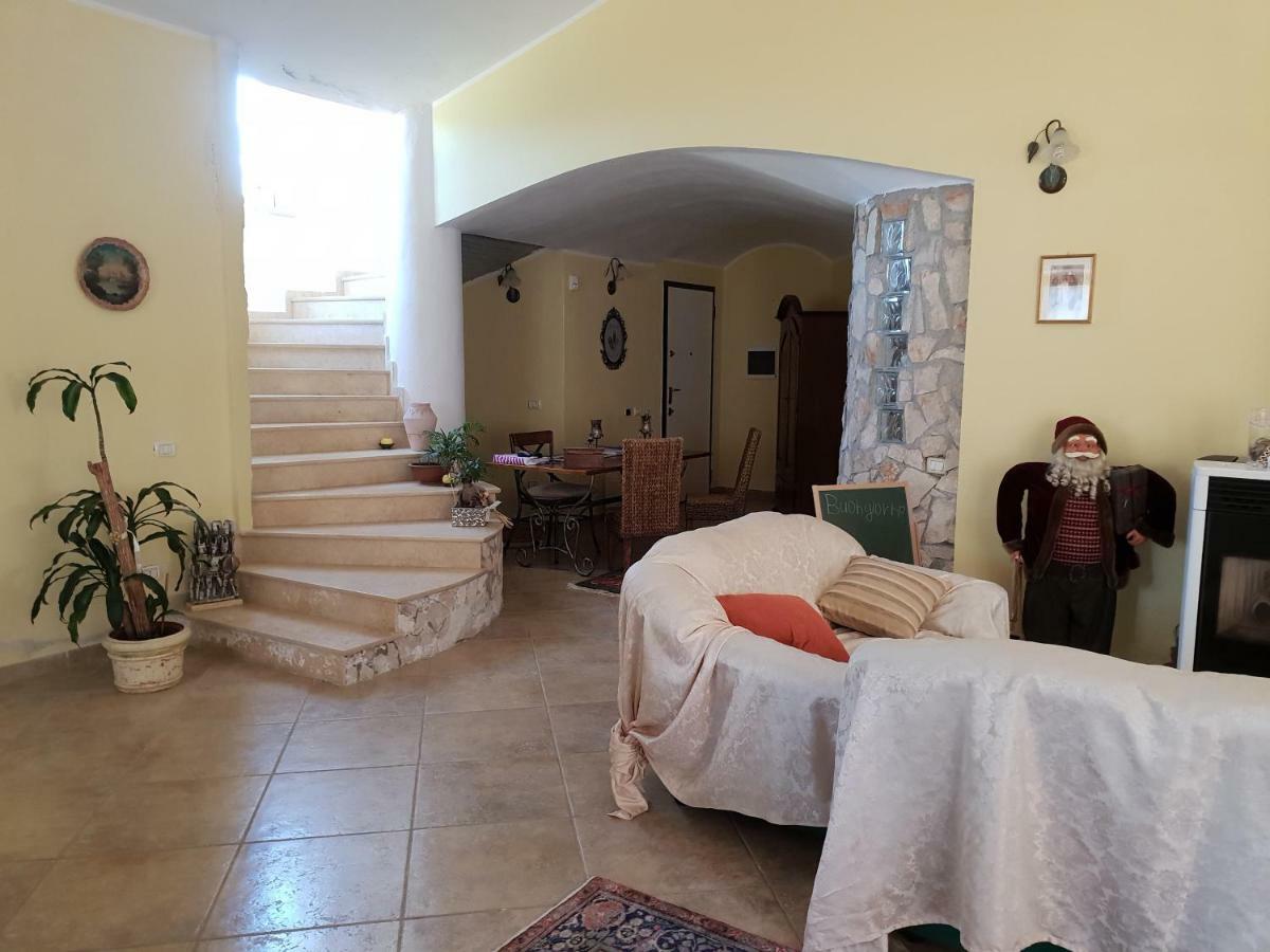 Villa Renzo E Lucia Sant Isidoro  Kültér fotó